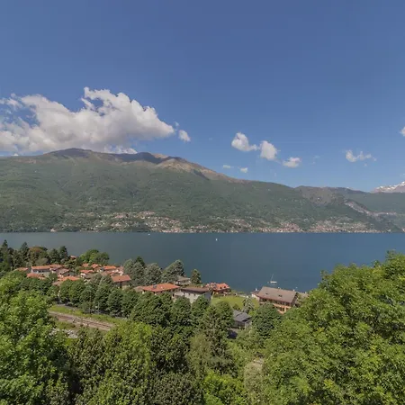 Апартаменты Brezza Del Lario Bilocale Giardino *