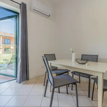 Brezza Del Lario Bilocale Giardino Dervio