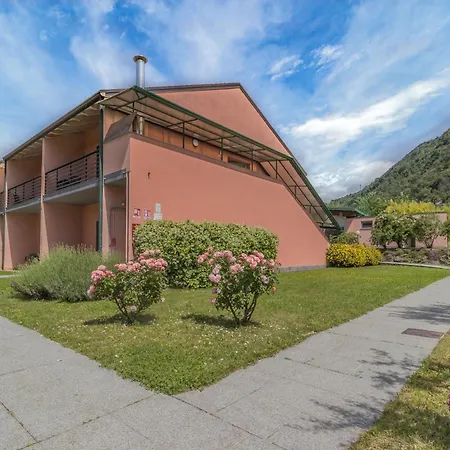 Apartment Brezza Del Lario Bilocale Giardino Dervio