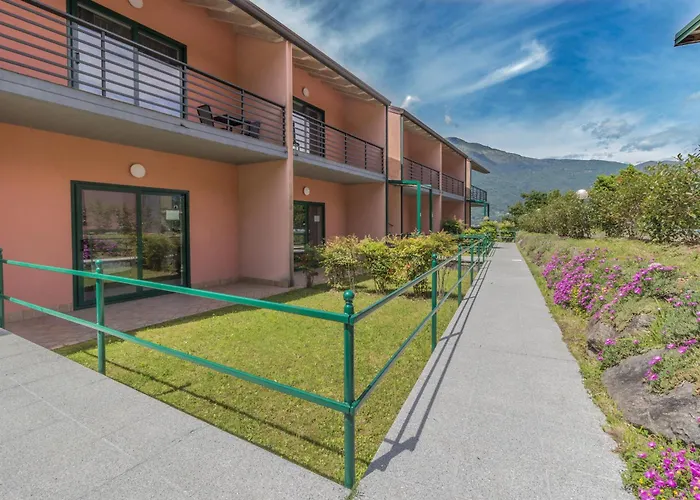 Brezza Del Lario Bilocale Giardino 21-22-23-24